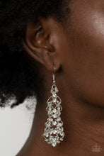 Load image into Gallery viewer, Diva Decorum - White