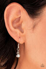 Load image into Gallery viewer, Reigning Romance - White